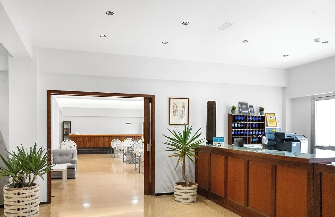 Hotel Valencia-1