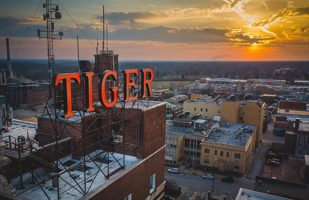 Voco The Tiger Hotel, Columbia, Mo By Ihg-1