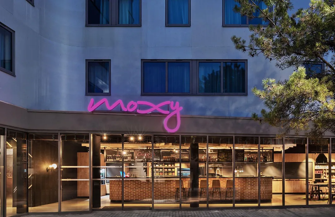 Moxy Amiens-1