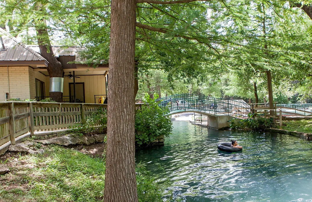 The Resort At Schlitterbahn-1