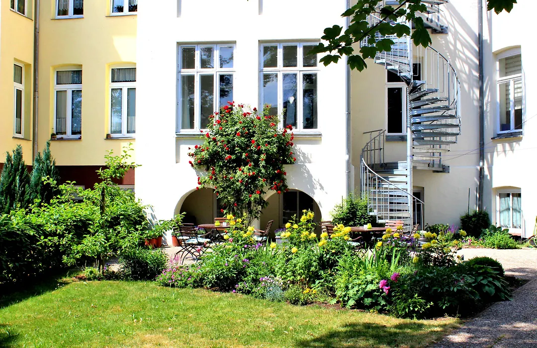 The Avalon Hotel - Altstadt Schwerin-1
