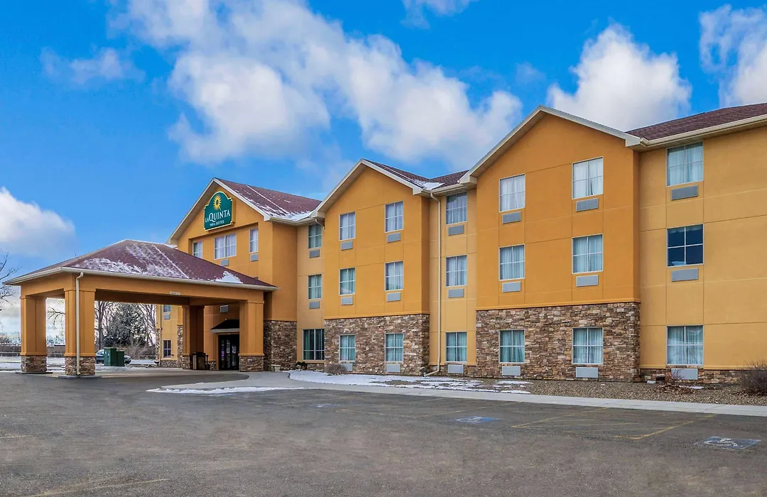 La Quinta Inn & Suites Casino And Bar By Wyndham Glendive-1