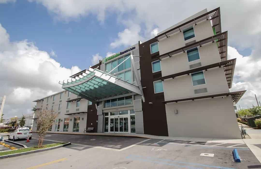 Holiday Inn Express & Suites Miami Airport East By Ihg-1