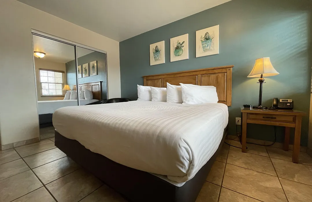 Arizona Sunset Inn & Suites-1