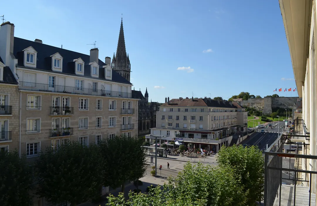 Logis Hotel Du Chateau-1