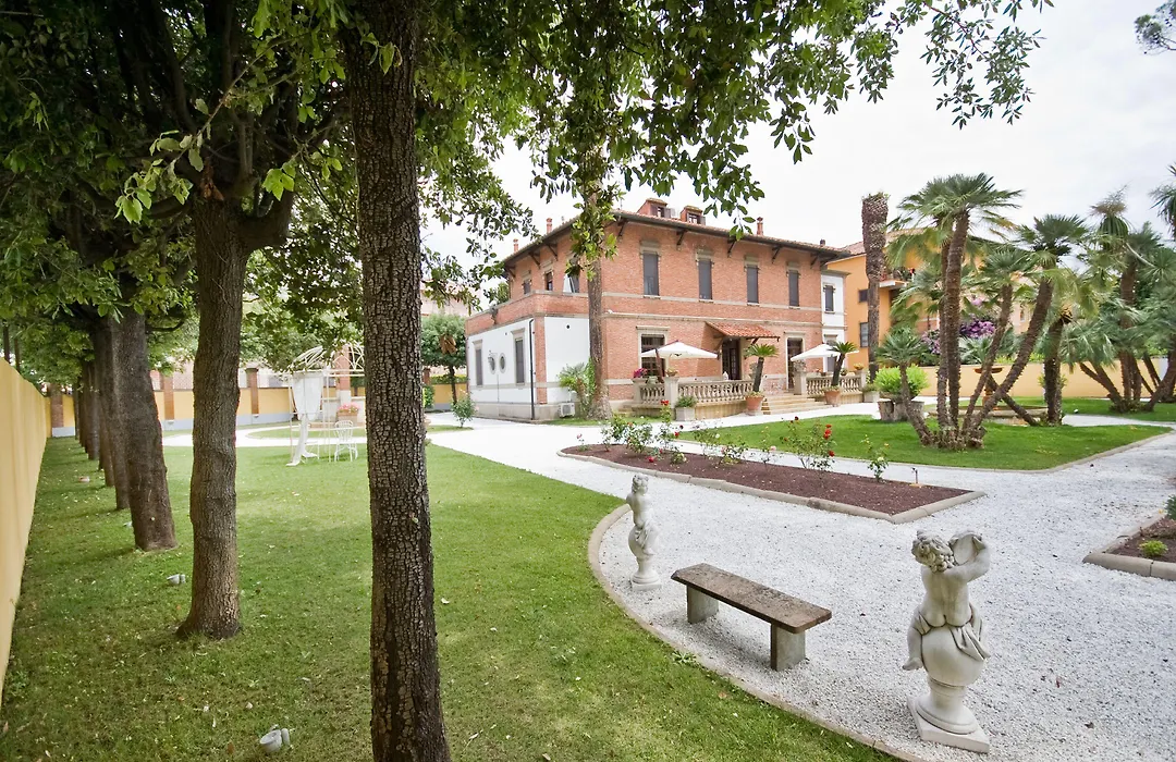 Hotel Pisa Tower-1