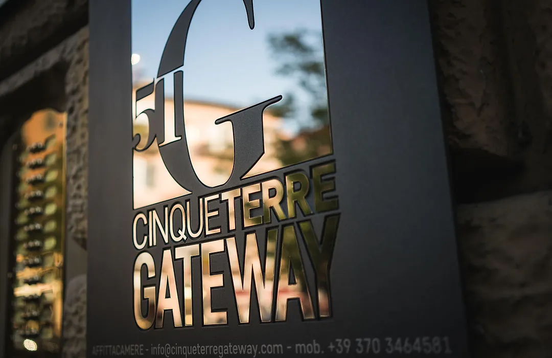 Cinque Terre Gateway-1