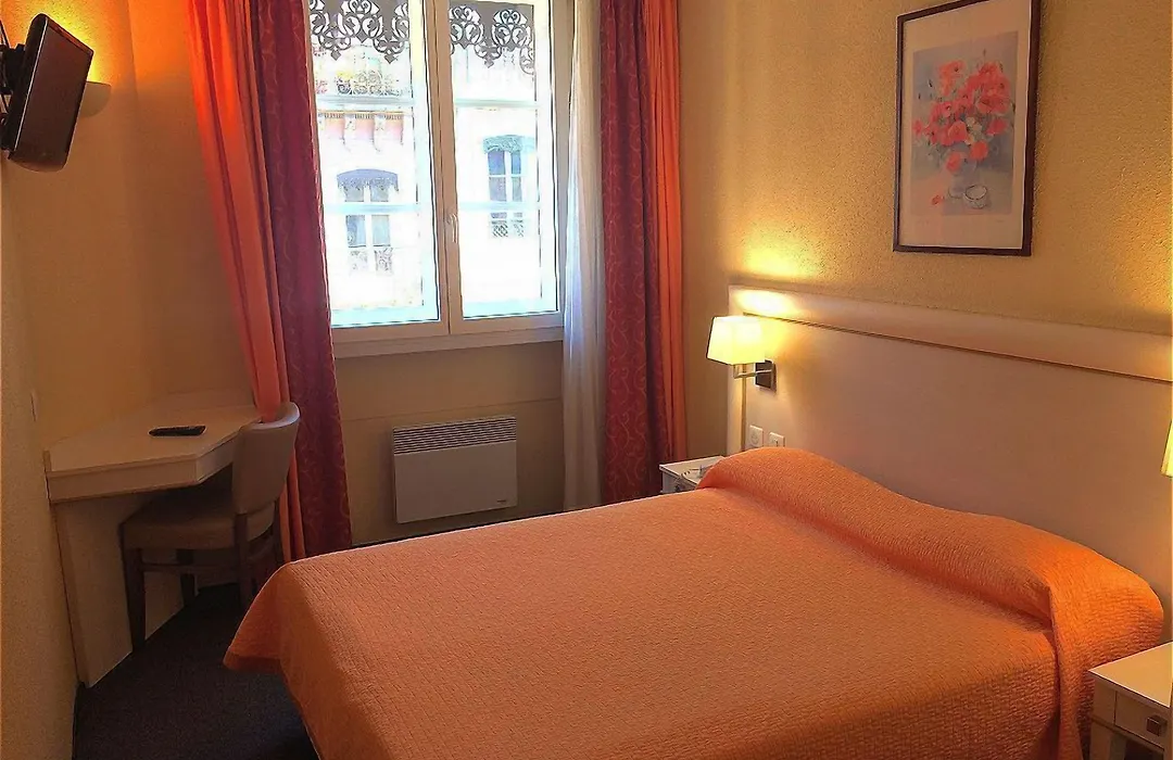 Hotel Elysée-1
