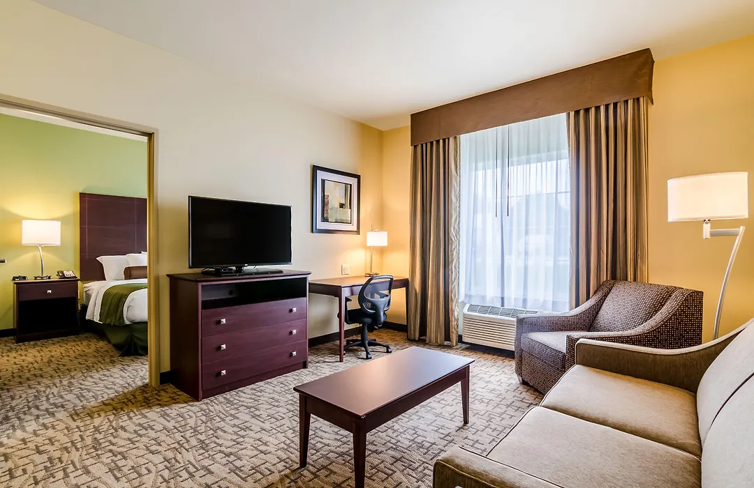 Cobblestone Hotel & Suites - Erie-1