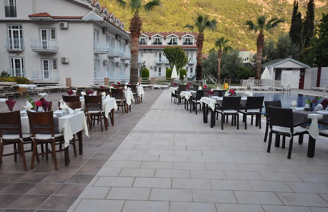 Majestic Hotel-1