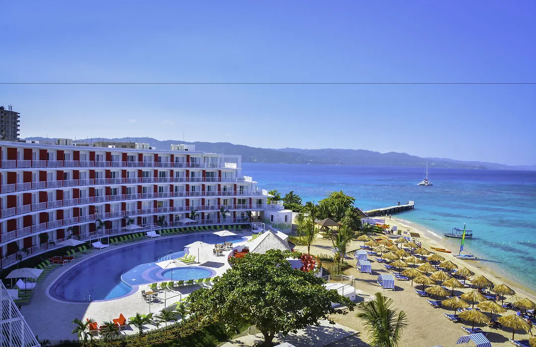 Grand Decameron Cornwall Beach, A Trademark All-Inclusive Resort-1