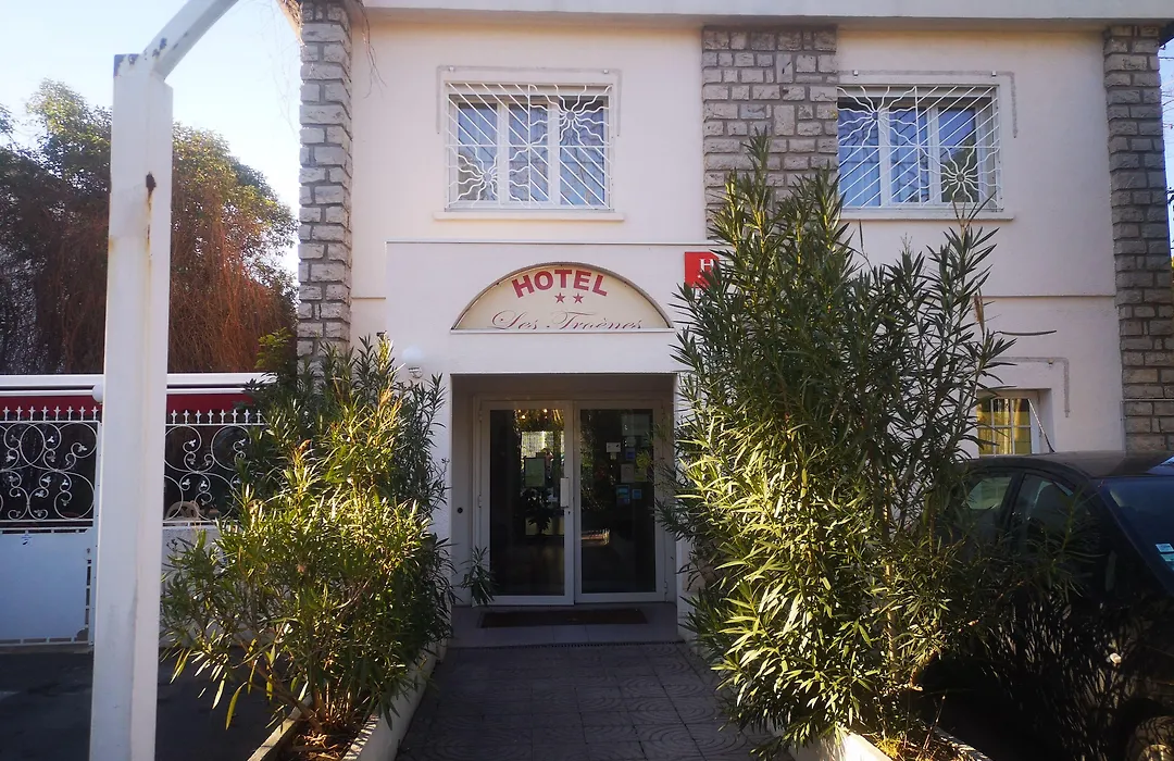 Hotel les Troenes-1