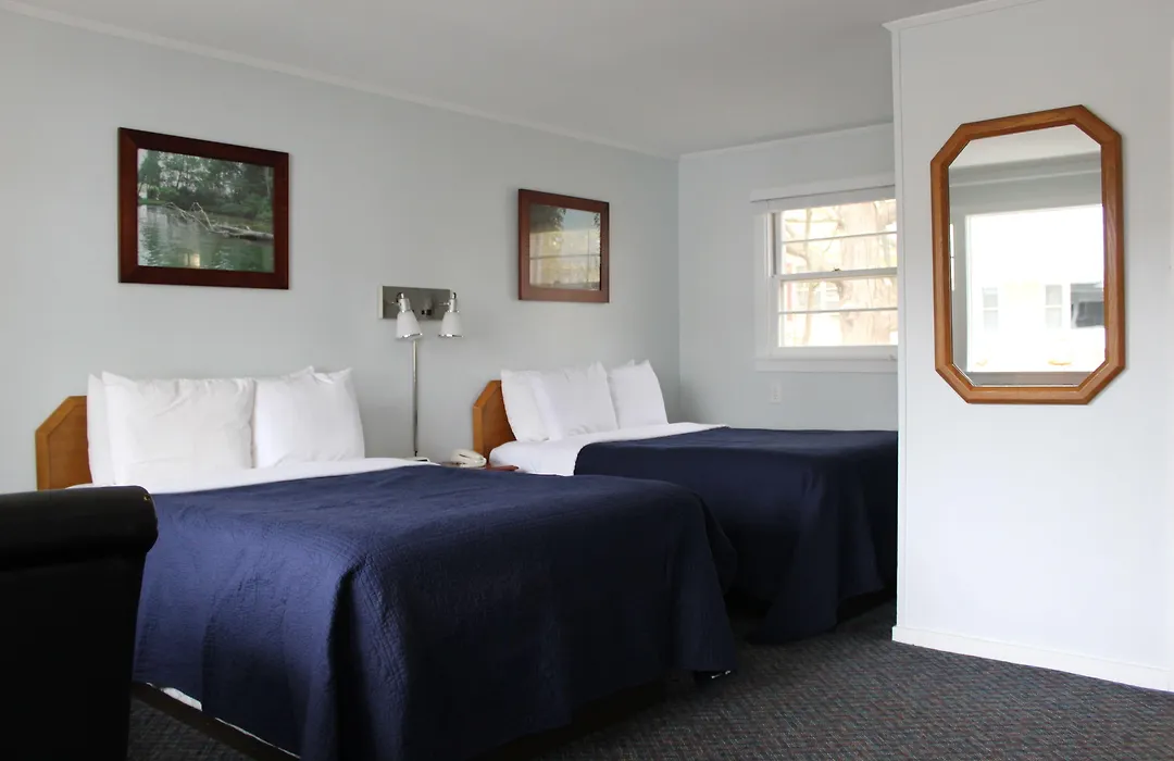 Admiral Motel-1