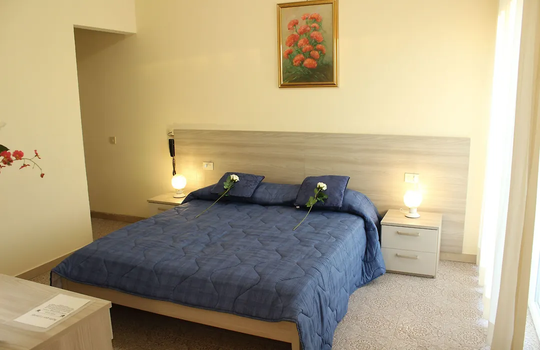 Hotel Luca-1
