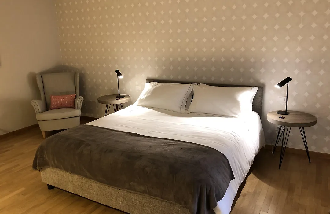 200 Rooms & Terrace-1