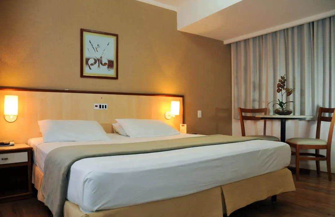 Inter Plaza Hotel-1