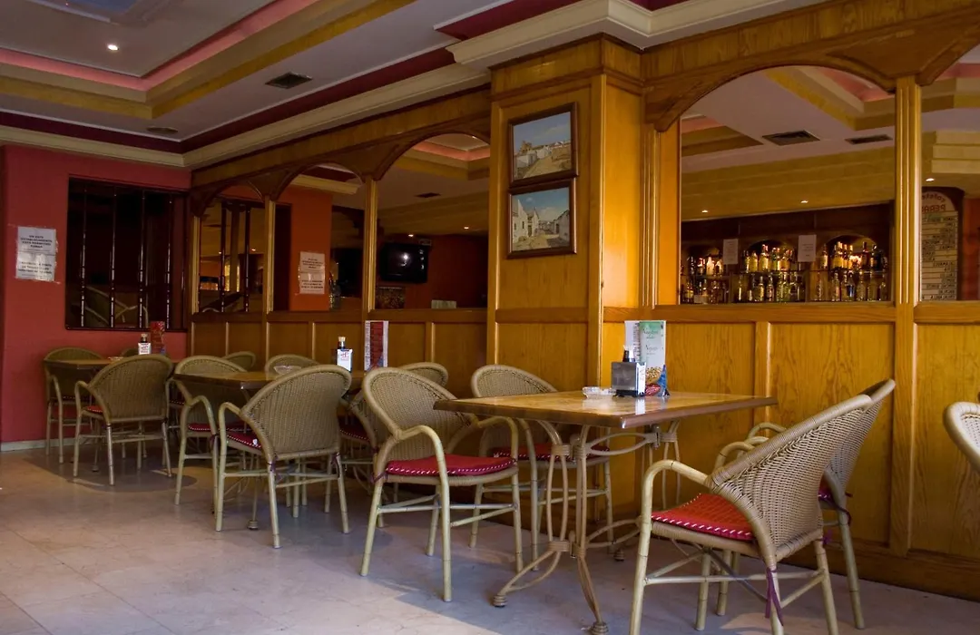 Hotel Perales-1