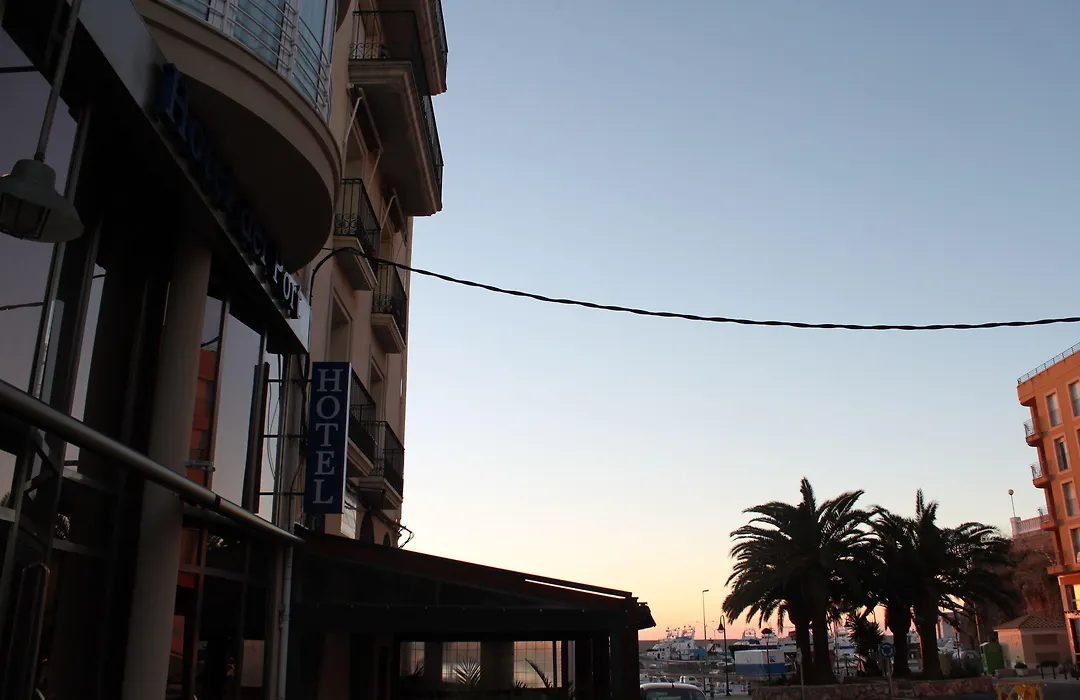 Hotel del Port-1