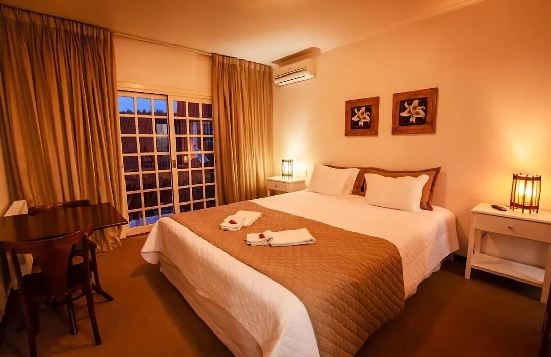 Hotel Village Da Serra-1