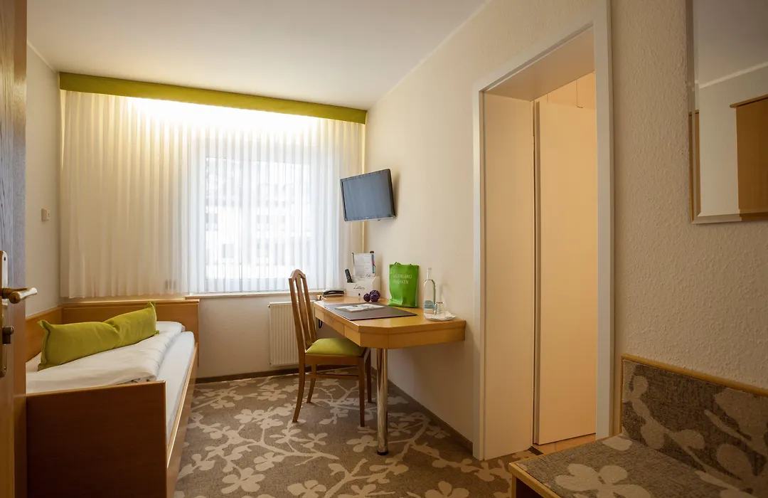 Hotel Haus Andrea-1