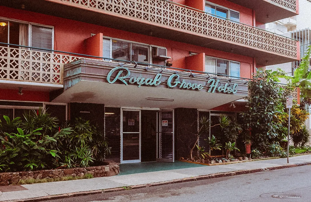Royal Grove Waikiki-1
