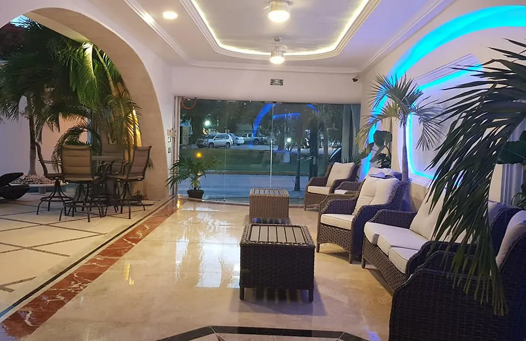 Hotel Blue Star Cancun-1
