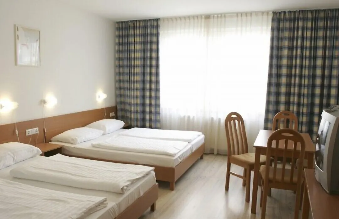 Hotel Geblergasse-1