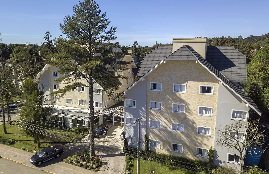 Sky Premium Hotel Gramado - Ótima Localização-1
