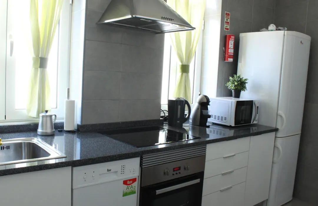 Aveiro White House-1