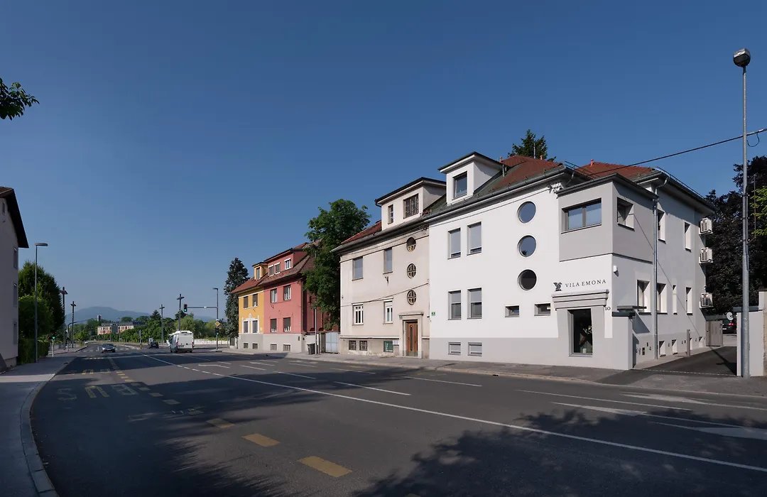 Vila Emona - Central Apartments - Free Parking-1