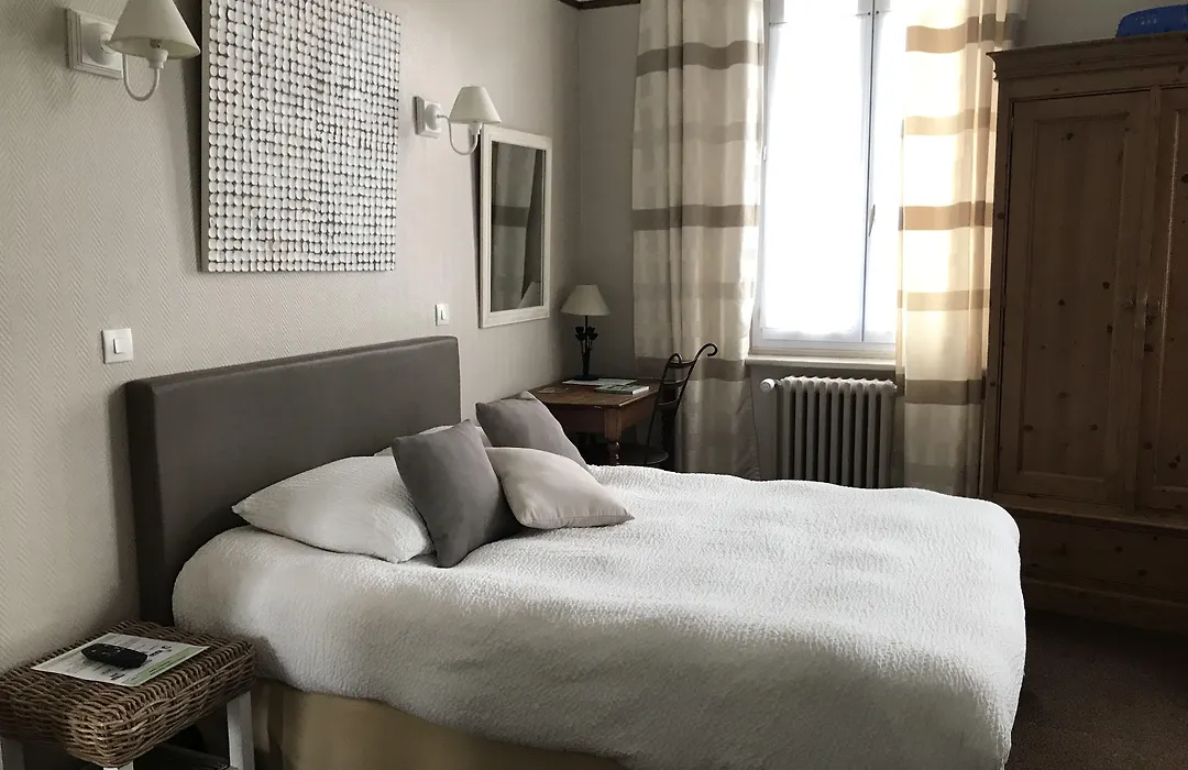 Logis Hotel Au Gré du Vent-1