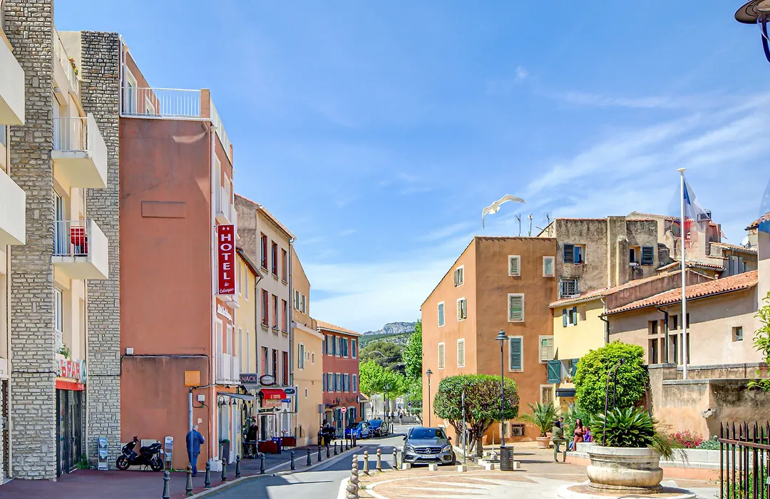 Hotel Des Calanques-1