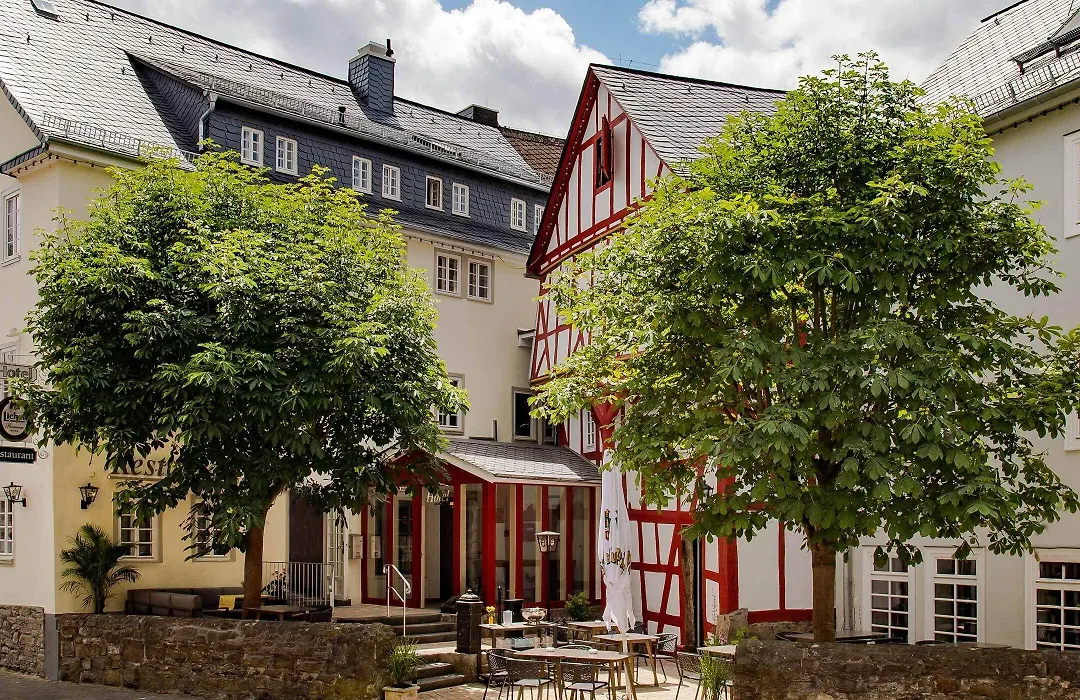 Hotel zum Löwen Herborn-1