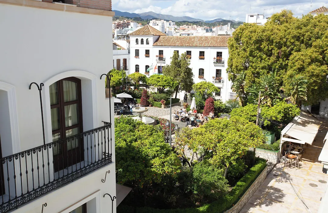 Hostal La Malagueña-1