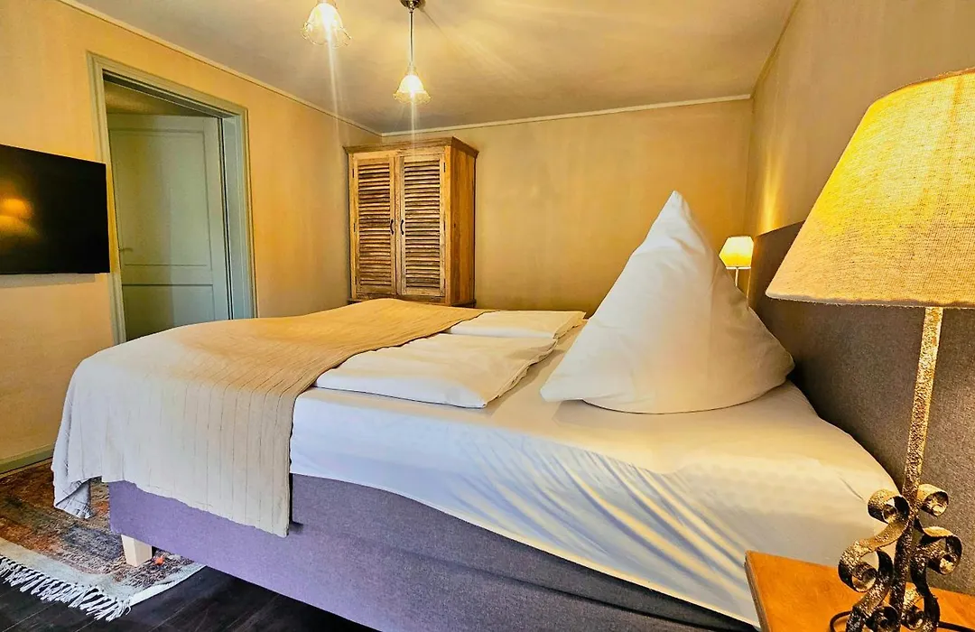 Boutique-Hotel&Wellness Goldenes Fass Meißen-1