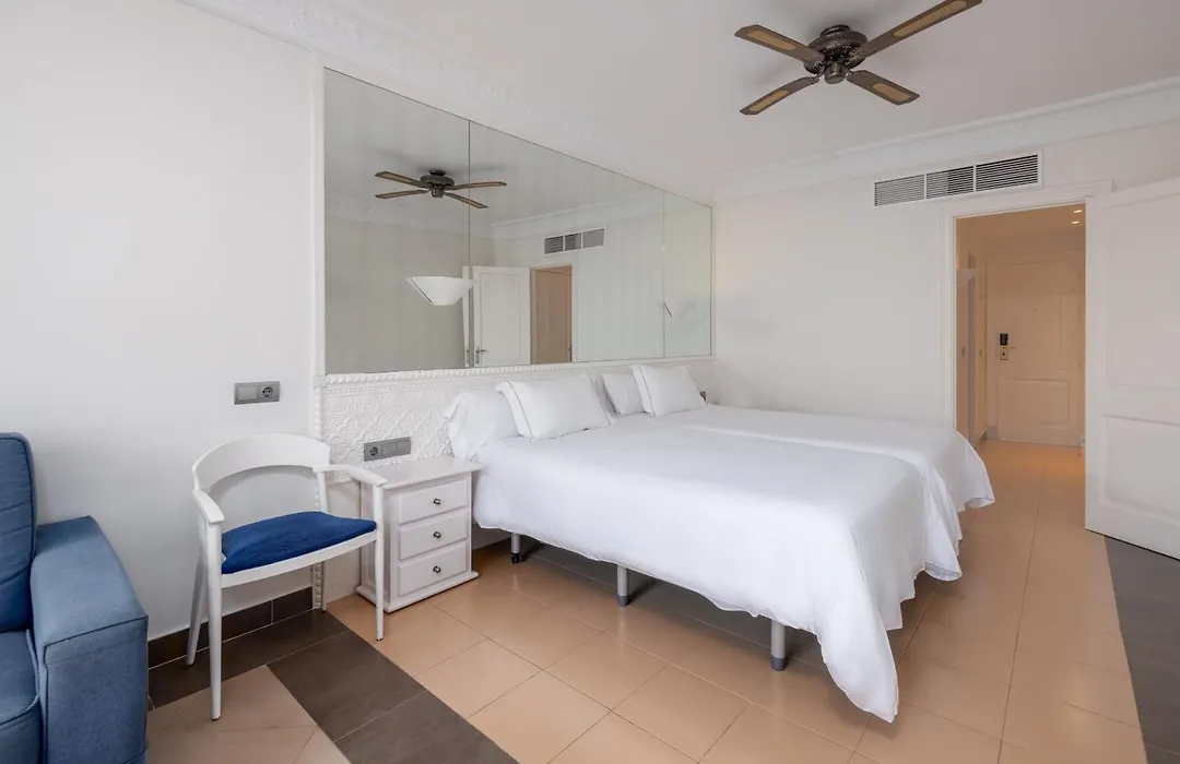 Playacapricho Hotel-1