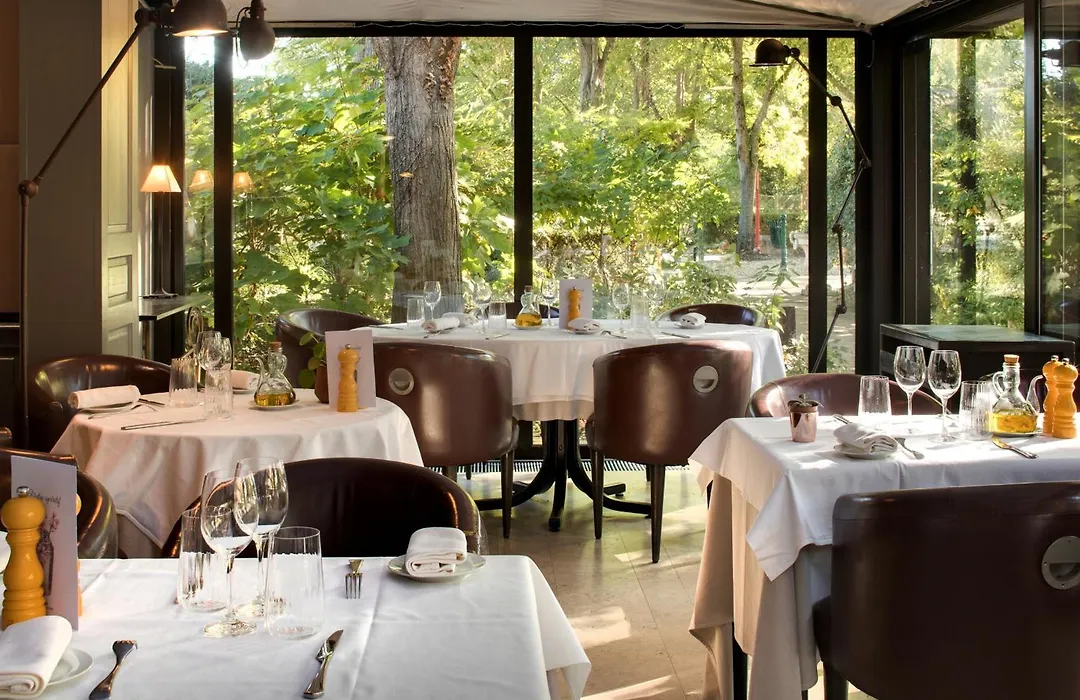 Cazaudehore, maison forestière de charme, restaurant gastronomique, terrasse ombragée et jardin-1