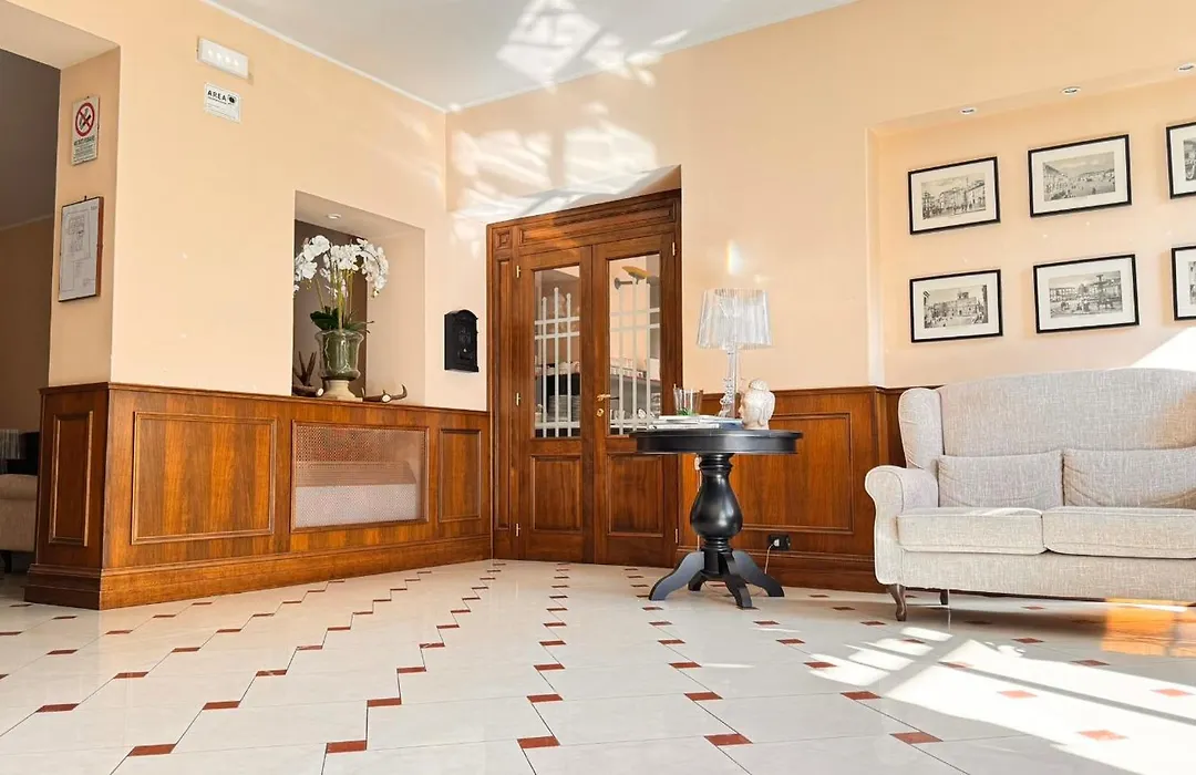 Hotel Armando' S-1