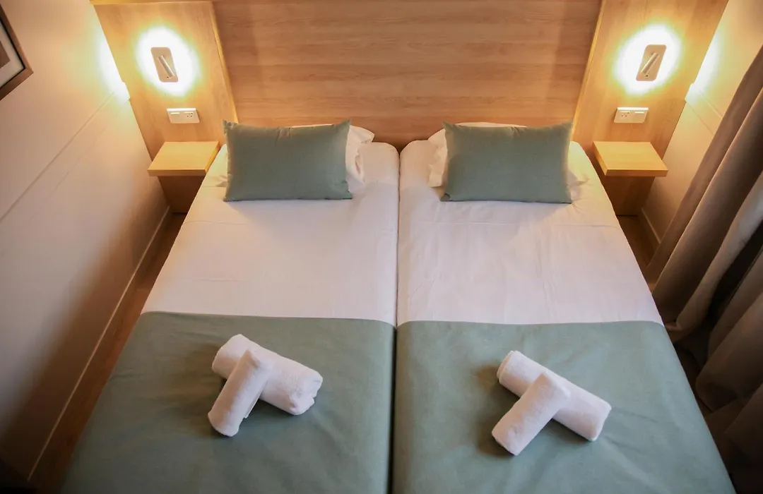 Le M Hotel&Spa Honfleur-1