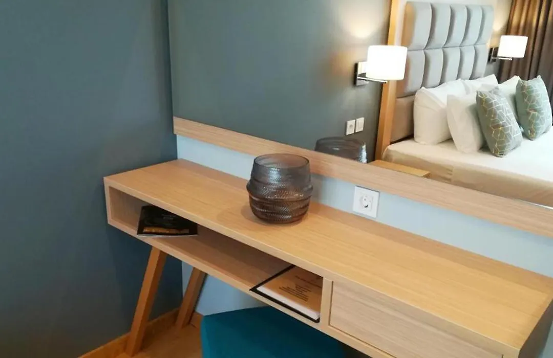 Hotel Thissio-1