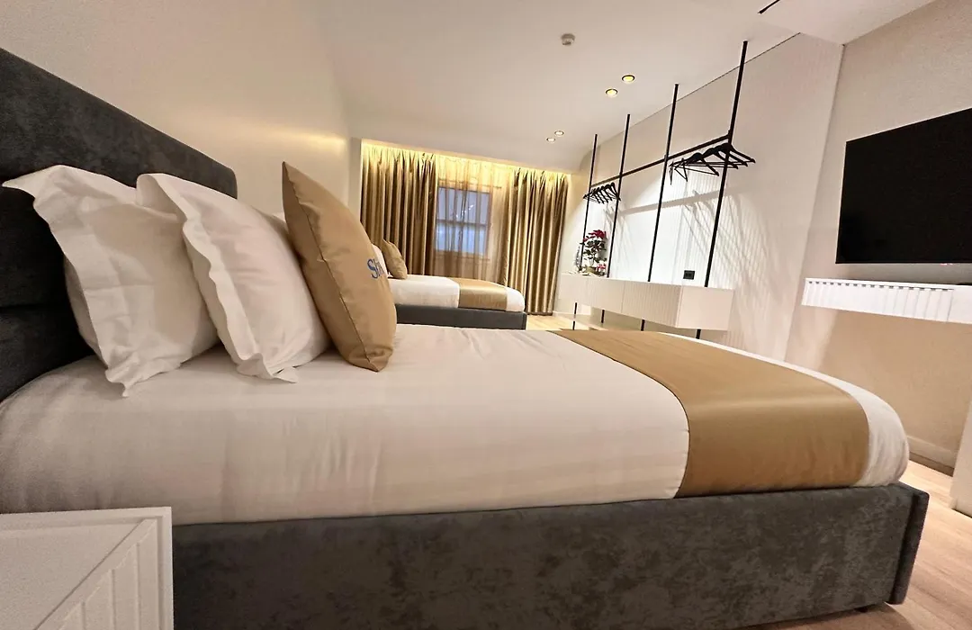 Sky 2 Hotel Tirana-1