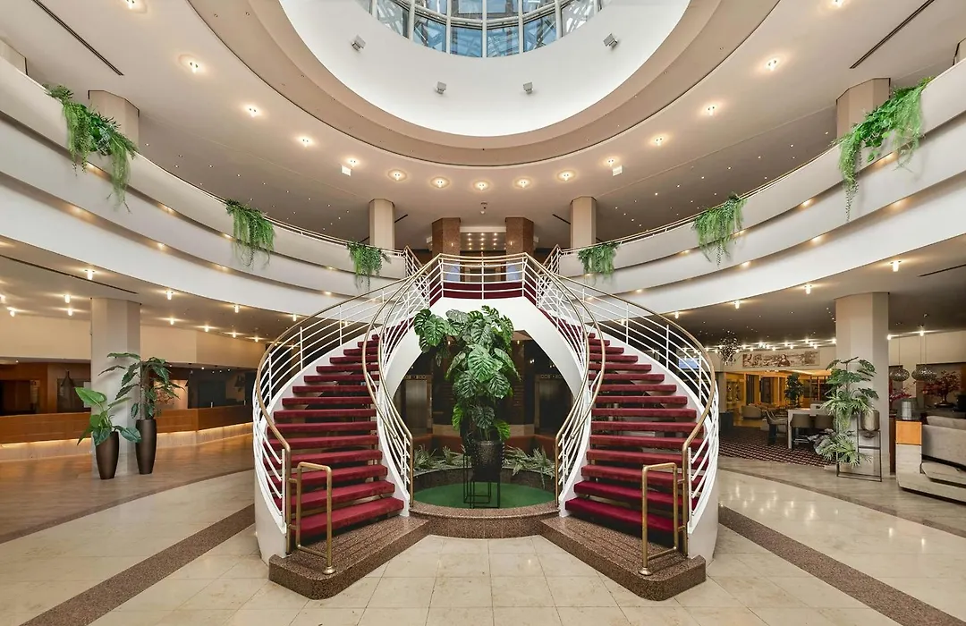 Leonardo Hotel Weimar-1