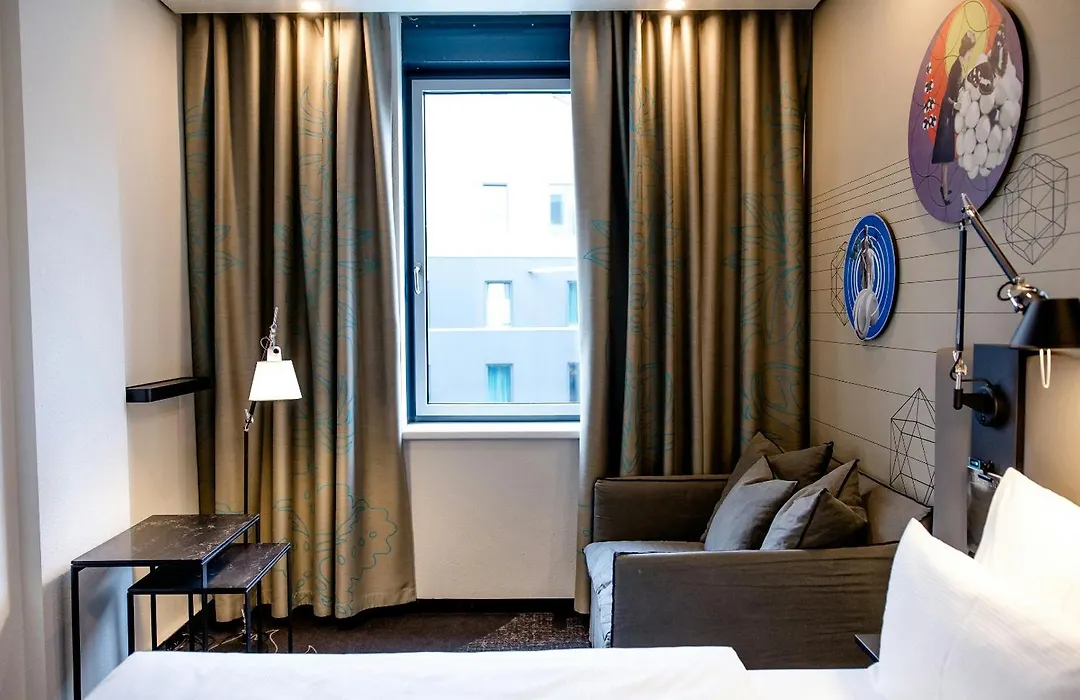 Motel One Wien Westbahnhof-1