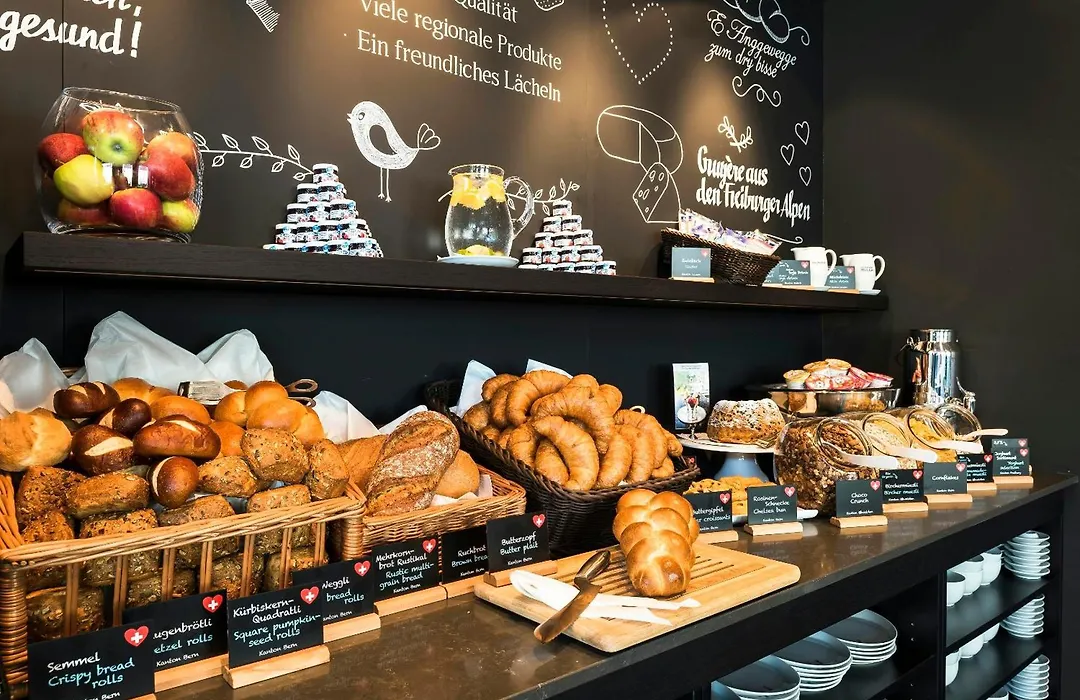 Motel One Basel-1