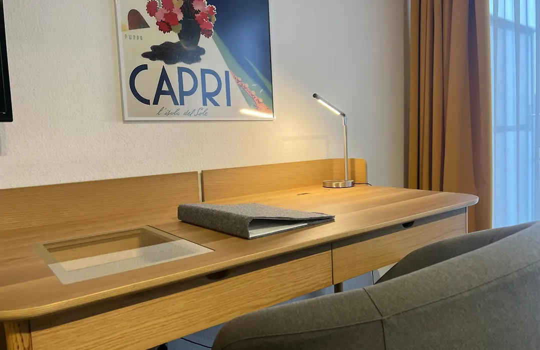 Hotel Capri-1