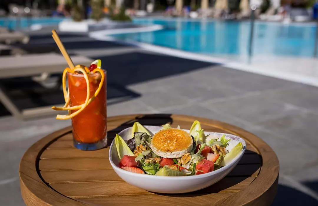 Radisson Resort & Residences Tenerife - Adults Only-1