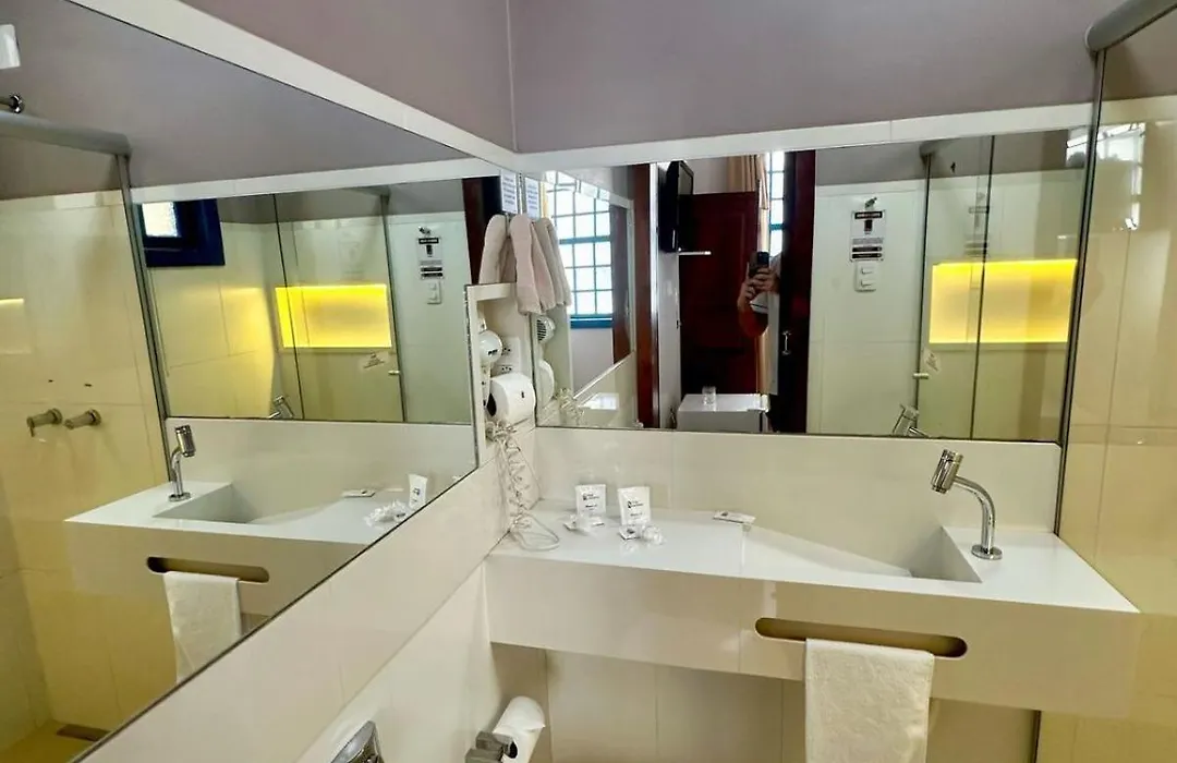 Hotel Lenheiros-1