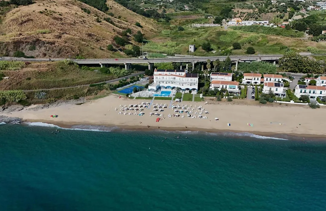 Hotel Poseidon-1