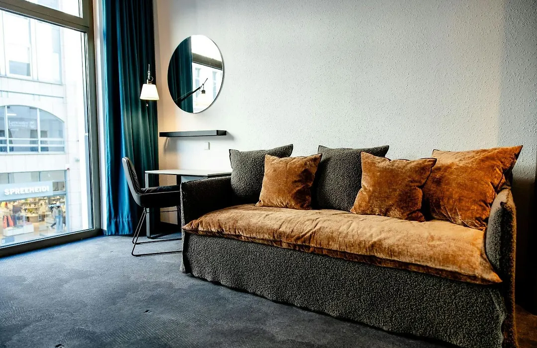 Motel One Leipzig-Nikolaikirche-1