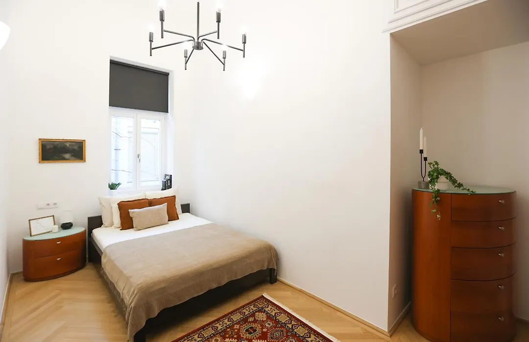 Mirage Medic Hotel-1